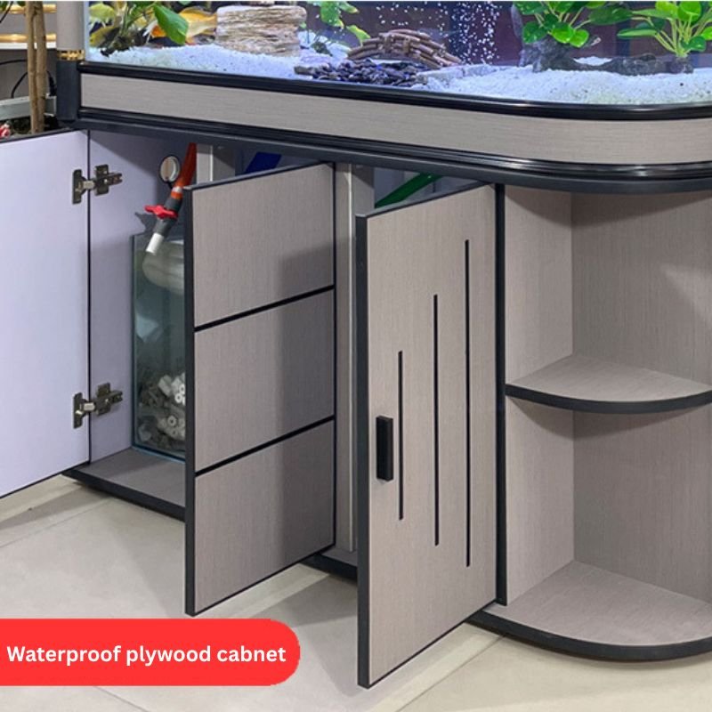 Self cleaning fish tank details